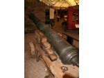 Working replica culverin cast in 1988 based on an example recovered from the Mary Rose. It fired a 24lb shot 1,500 yards (1,370m).